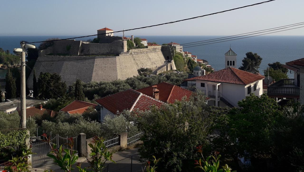 Luka Apartment Ulcinj Exteriör bild